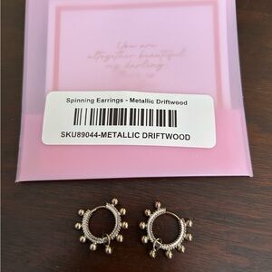 BY ALEXA RAE BAR Earrings